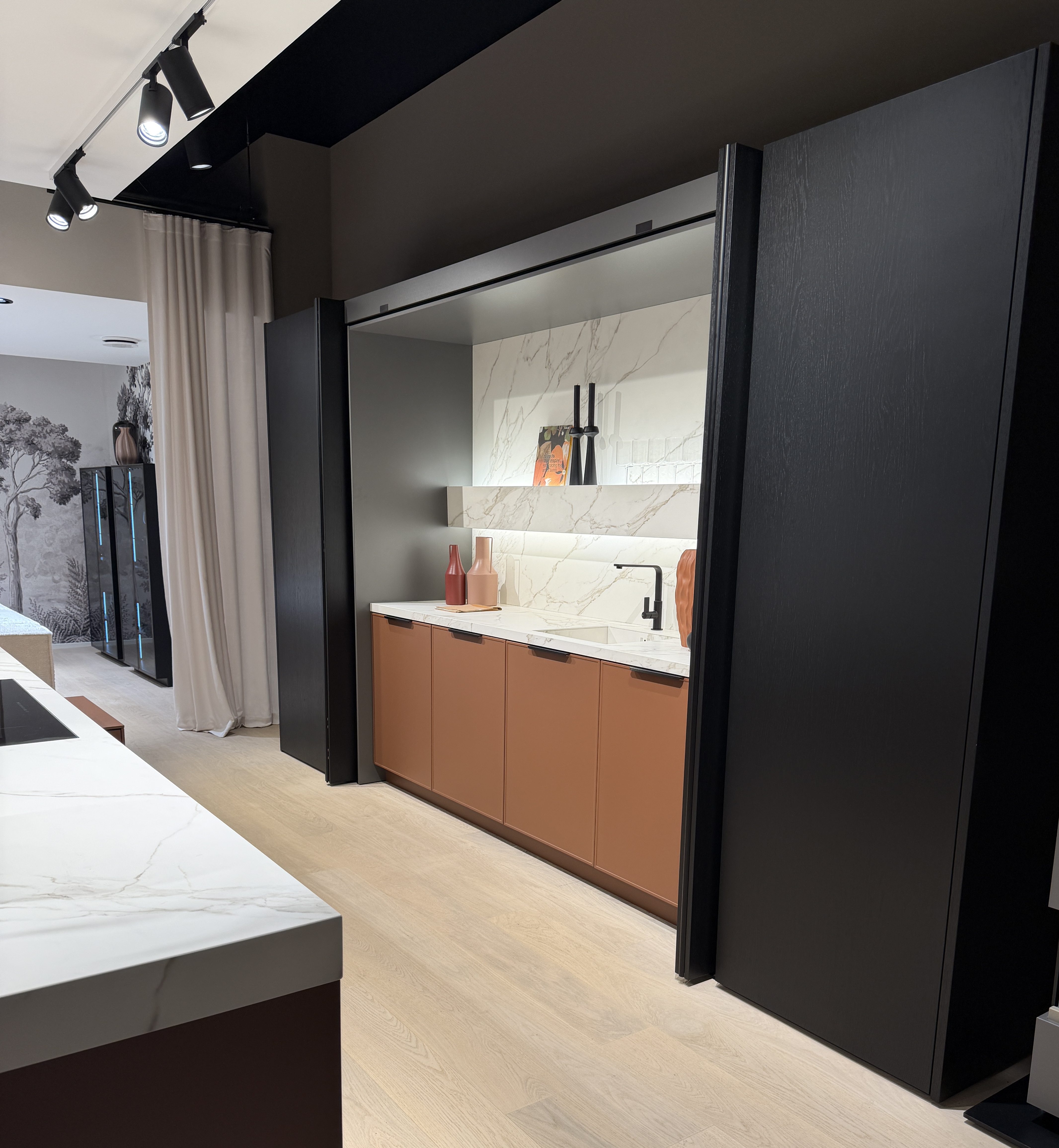 Pocket-Door-Schrank
