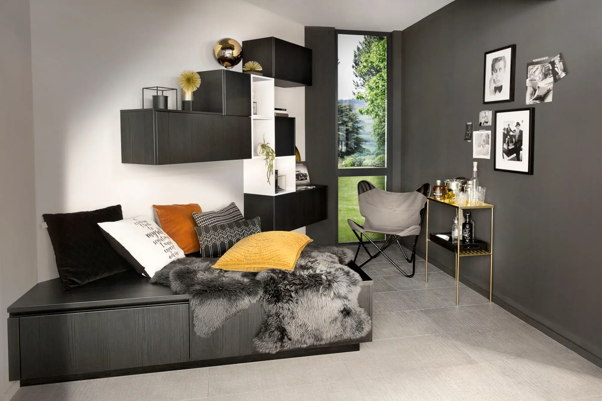 Hanseatische Küchenschmiede Hamburg Wohnmöbel Eiche schwarz